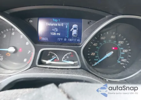 2013 Ford Focus Se z USA, uszkodzony, nr VIN 1FADP3F28DL232167